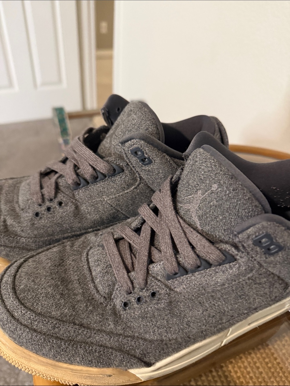 Nike Men's Gray Casual Lace-Up Sneakers